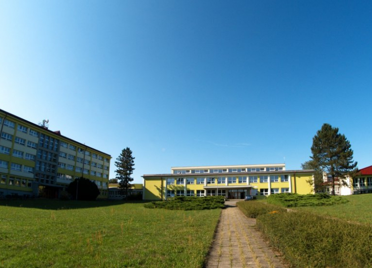 Střední odborná škola a Gymnázium Staré Město